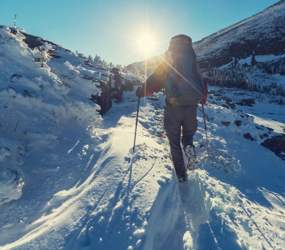 Tromsø northern lights  når himmelen danser over arktiske fjell